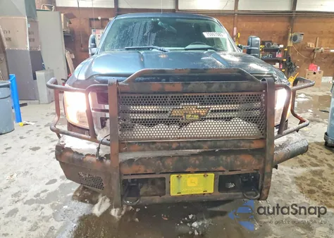 2011 Chevrolet Silverado K2500 Heavy Duty z USA, uszkodzony, nr VIN 1GC1KVC82BF105930